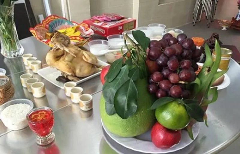 Chuẩn bị mâm cúng nhập trạch lấy ngày